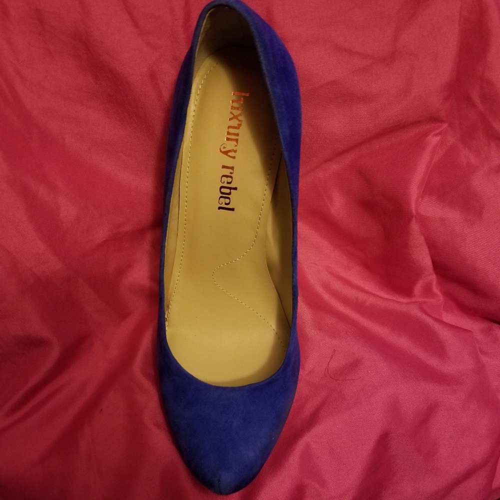 Blue suede shoes